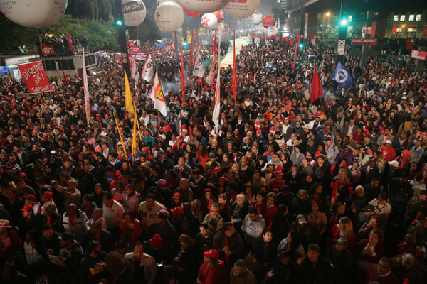 PCO chama a ocupar Curitiba pela libertação de Lula