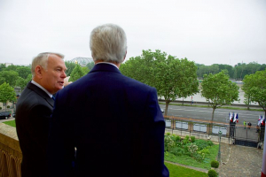 Ministro do Exterior da França, Jean-Marc Ayrault, e secretário de Estado dos EUA, John Kerry