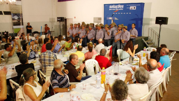 Cuba: comunidades se reúnem e deliberam sobre suas prioridades
