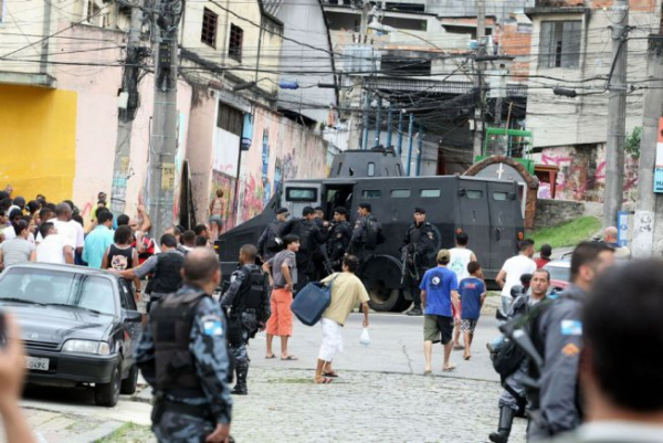 PM do Rio mata 182 pessoas nos dois primeiros meses de 2017, 78% a mais que em 2016