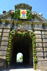  Fortaleza de Valença com a Maior Maia do Mundo 