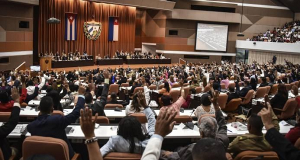 Cuba realizará mudanças na Constituição