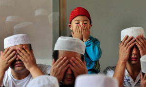 Autoridades do noroeste da China defendem ensino público laico frente à islamizaçom das crianças