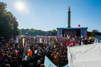 Manifestaçom contra o TTIP em Berlim em 2015.