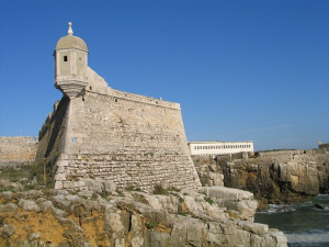 Contestação à concessão da Fortaleza de Peniche cresce