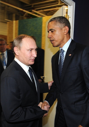 Putin e Obama cumprimentam-se