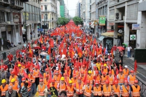 A recusa do Partido Comunista Grego em participar em um governo burguês