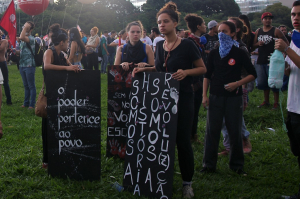 Por uma greve geral política e antigolpista