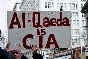 Pentágono treinou &quot;rebeldes&quot; da Al Qaeda na Síria na utilização de armas químicas