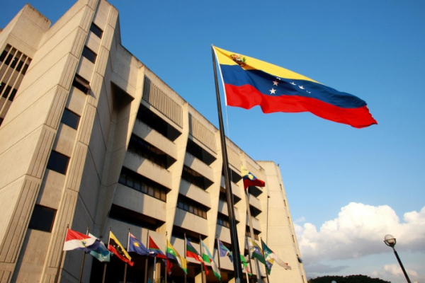 Edifício do Supremo Tribunal de Justiça, em Caracas, que ontem foi atacado