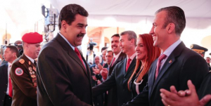 Para ‘impulsionar ofensiva revolucionária’, Maduro nomeia novo vice-presidente e faz reforma ministerial