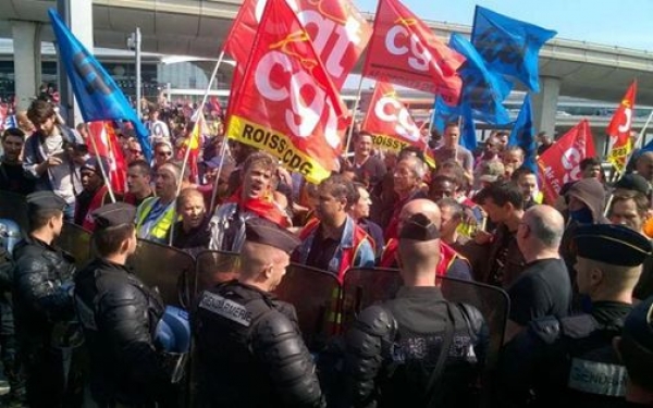 Greves e protestos contra a reforma antitrabalhista mantêm-se na França