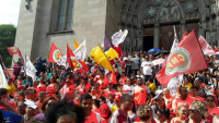 Manifestação desta quarta (25) na Praça da Sé