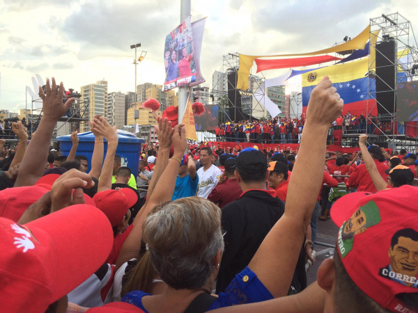 Estadão golpista esperneia com fracasso do golpe na Venezuela