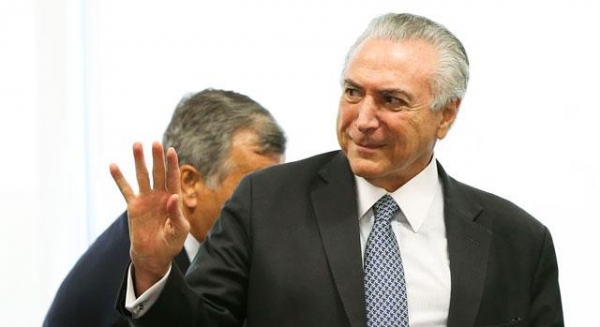 50 anos de retrocesso em 5 dias de governo usurpador