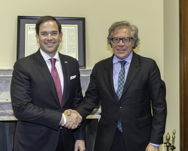 Deputado norte-americano, Marco Rubio (esquerda), e secretário-geral da OEA, Luis Almagro (direita)