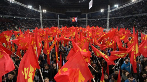 KKE avalia 100º aniversário da Revolução de Outubro