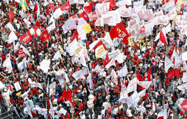 A luta pela liberdade de Lula tem que estar acima das eleições