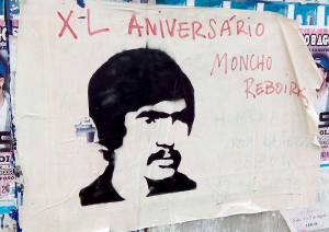 Um cartaz de lembrança de Moncho Reboiras no 40º aniversário do seu assassinato.