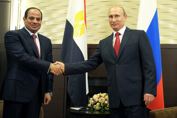 Rússia e Egito buscam se mobilizarem rapidamente para fazer frente aos grupos extremistas na Líbia