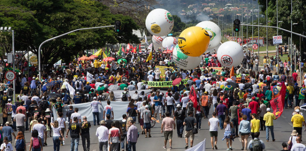 Greve geral de 28 de abril paralisou mais de 35 milhões de trabalhadores em todo o Brasil