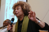 Angela Davis, histórica militante negra, feminista e comunista dos EUA.