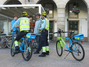 Dous agentes da polícia municipal corunhesa