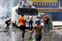 O primeiro da onda de protestos violentos da oposição em 2017 ocorreu em 6 de abril